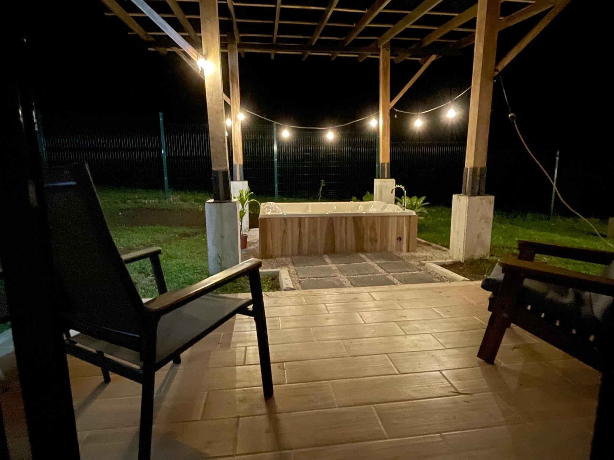 River Paradise Villa With Private Jacuzzi Ла Фортуна Экстерьер фото